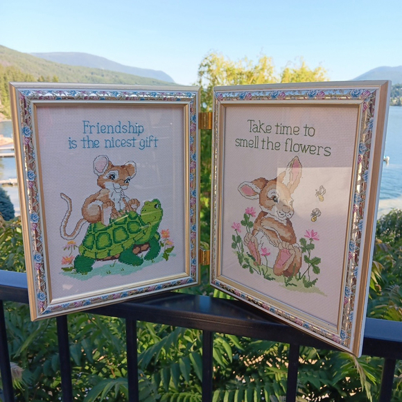 Needlepoint Finished In Frame Desk Decor Gorgeous! Turtle Rabbit Mouse Canada - Picture 1 of 16